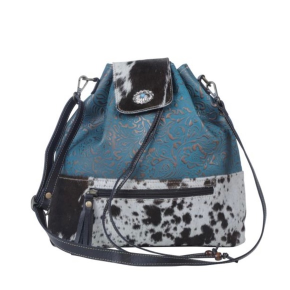 Myra Bag Handbags - Myra BAG PERIWINKLE BUCKET BAG | Leather and Fur Bag